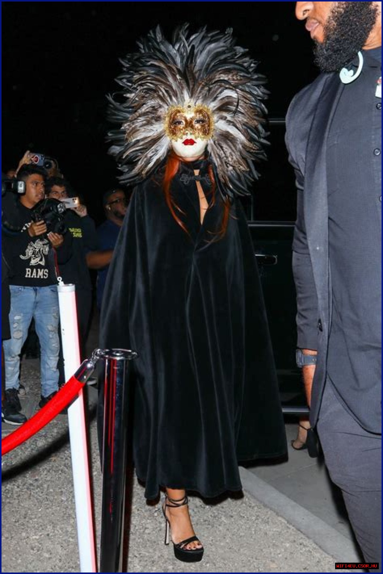 Doja Cat's Birthday Outfit: A Fashion Statement Like No Other